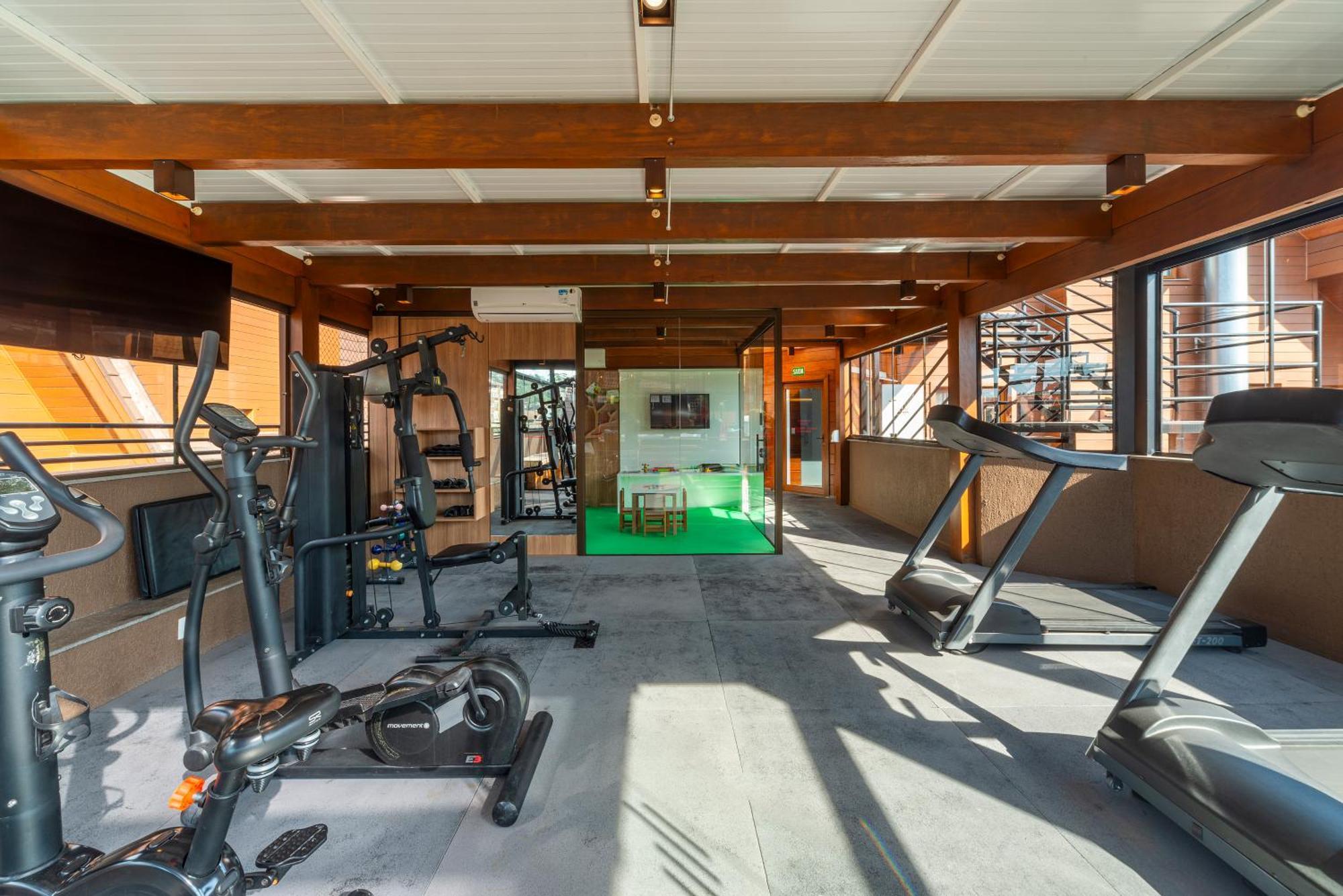 Hotel Laghetto Stilo Centro Gramado Exterior photo The gym